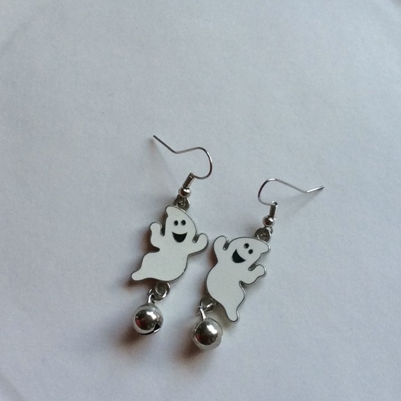 Jewelry - Casper ghost pierced earrings